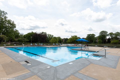 Tiny photo for 601 Lake Hinsdale Drive #112, Willowbrook, IL 60527 (MLS # 12580900)