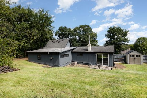 Tiny photo for 6N118 Hillside Drive, St. Charles, IL 60175 (MLS # 12464333)
