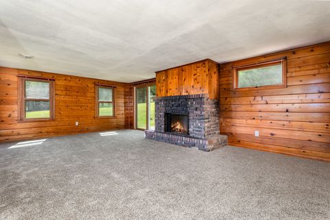 Tiny photo for 6N118 Hillside Drive, St. Charles, IL 60175 (MLS # 12464333)