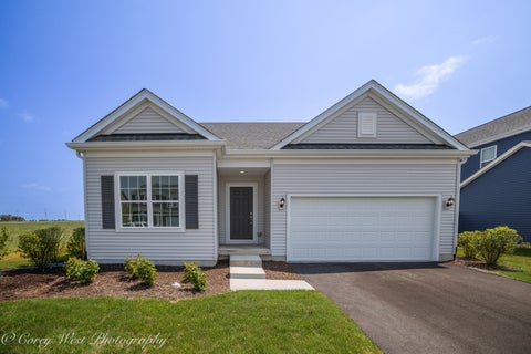Photo of 330 N. Aspen Drive, Cortland, IL 60112 (MLS # 12754963)