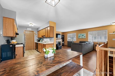 Tiny photo for 136 Village Creek Drive #136, Lake In The Hills, IL 60156 (MLS # 12254174)