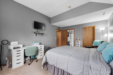 Tiny photo for 136 Village Creek Drive #136, Lake In The Hills, IL 60156 (MLS # 12254174)