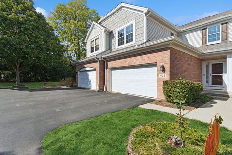 Tiny photo for 425 Wolcott Lane, Batavia, IL 60510 (MLS # 12484625)