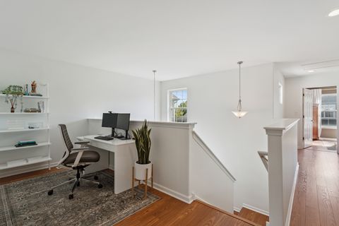 Tiny photo for 425 Wolcott Lane, Batavia, IL 60510 (MLS # 12484625)
