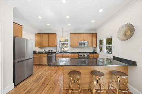 Tiny photo for 175 W Burlington Street, Riverside, IL 60546 (MLS # 12735653)