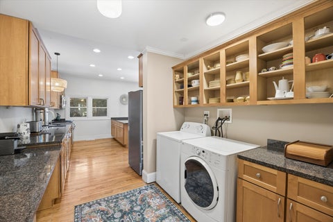 Tiny photo for 175 W Burlington Street, Riverside, IL 60546 (MLS # 12735653)