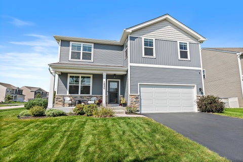Photo of 1620 Emma Court, Pingree Grove, IL 60140 (MLS # 12746396)