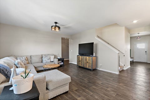 Tiny photo for 1620 Emma Court, Pingree Grove, IL 60140 (MLS # 12746396)