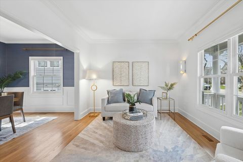 Tiny photo for 409 S BODIN Street, Hinsdale, IL 60521 (MLS # 12613718)