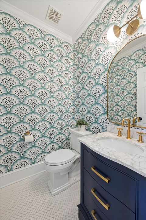 Tiny photo for 409 S BODIN Street, Hinsdale, IL 60521 (MLS # 12613718)