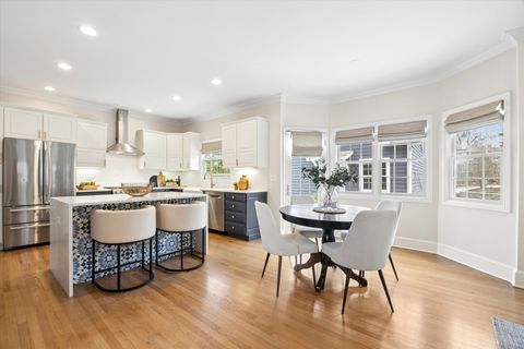 Tiny photo for 409 S BODIN Street, Hinsdale, IL 60521 (MLS # 12613718)