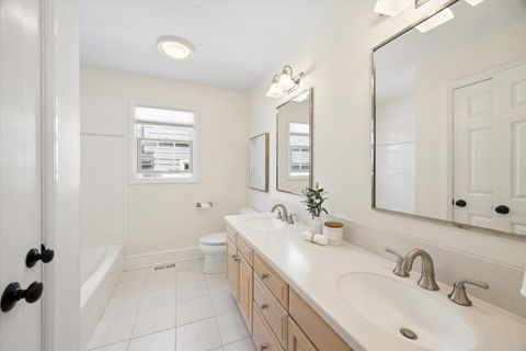 Tiny photo for 409 S BODIN Street, Hinsdale, IL 60521 (MLS # 12613718)