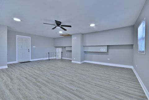 Tiny photo for 14201 Maryland Avenue, Dolton, IL 60419 (MLS # 12642613)