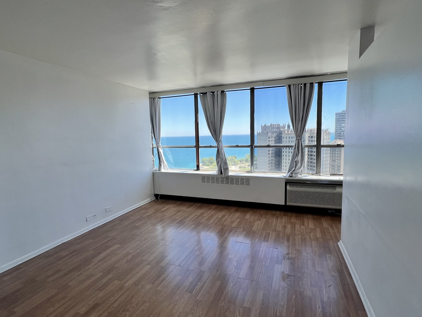 4800 S Chicago Beach Drive 2708S