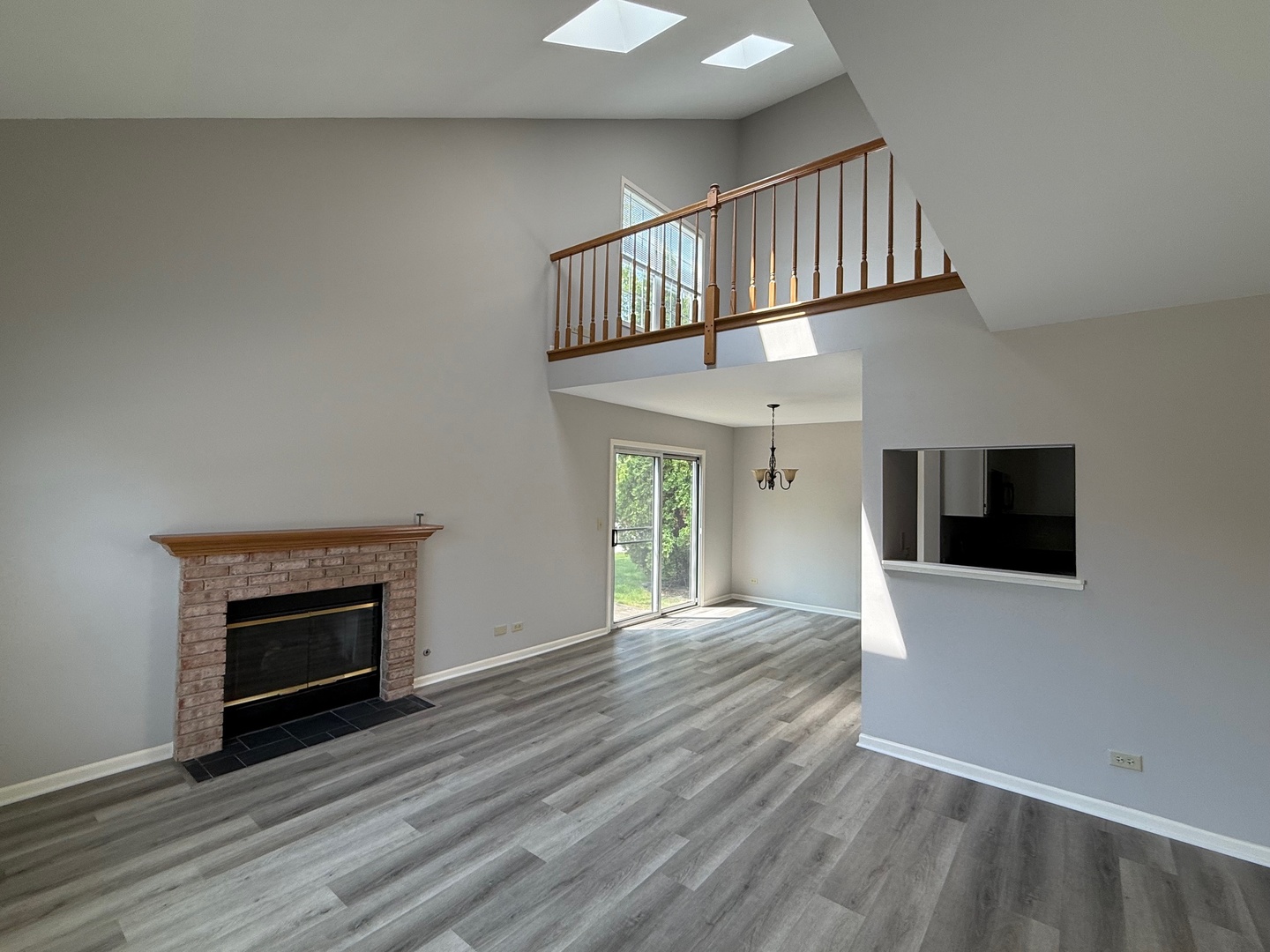 252 Kensington Court