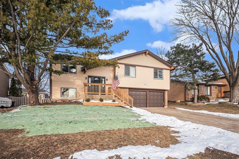 Tiny photo for 5449 Arlington Drive, Hanover Park, IL 60133 (MLS # 12531572)
