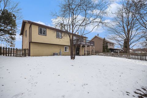 Tiny photo for 5449 Arlington Drive, Hanover Park, IL 60133 (MLS # 12531572)