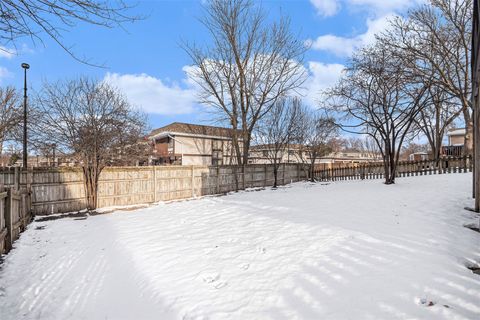 Tiny photo for 5449 Arlington Drive, Hanover Park, IL 60133 (MLS # 12531572)