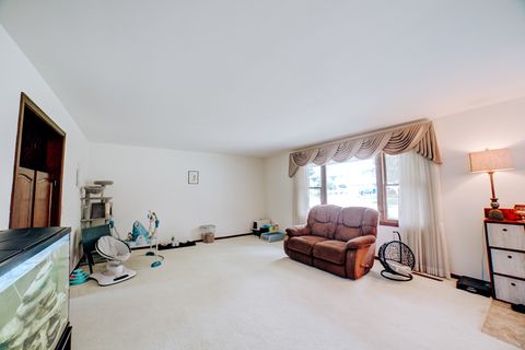 Tiny photo for 905 S 4th Street, Watseka, IL 60970 (MLS # 12609188)