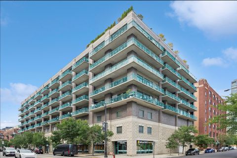 Photo of 910 W Madison Street #408, Chicago, IL 60607 (MLS # 12475237)