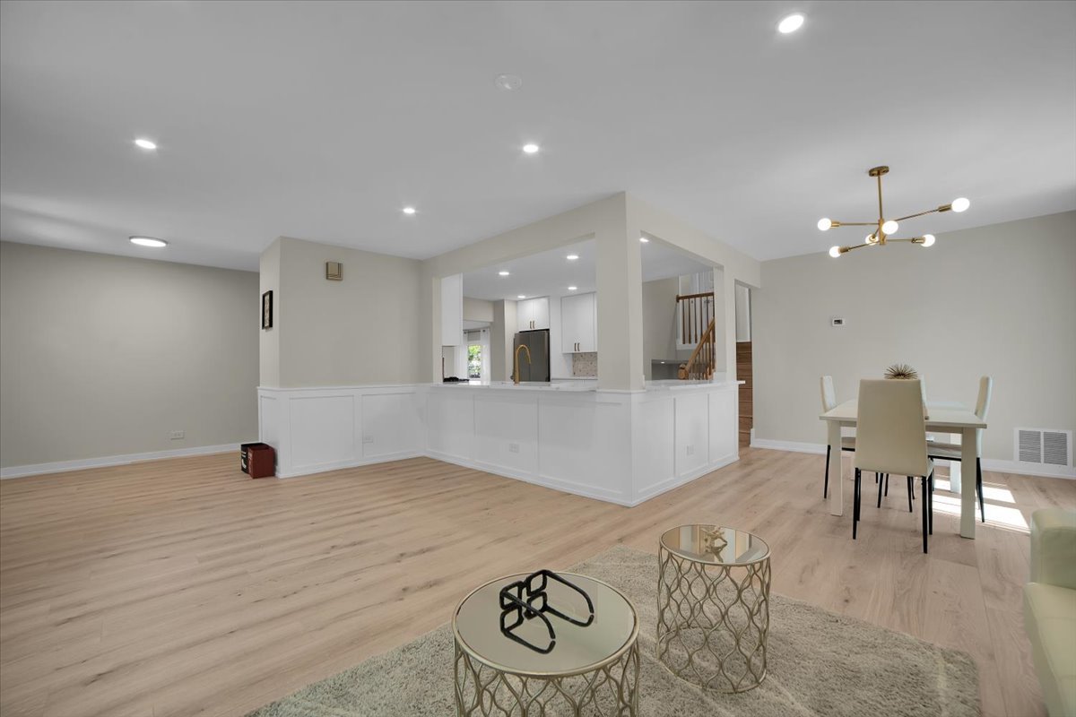 712 Stacie Court