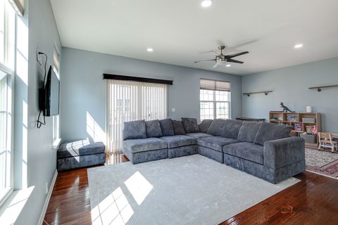 Tiny photo for 231 Lionel Drive, Grayslake, IL 60030 (MLS # 12507896)