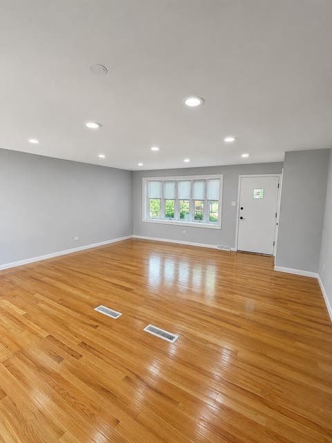 Tiny photo for 8808 S 85th Court, Hickory Hills, IL 60457 (MLS # 12734357)