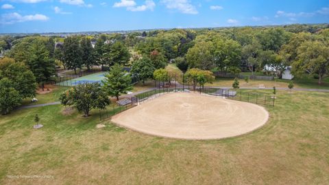 Tiny photo for 1701 Lakecliffe Drive #D, Wheaton, IL 60189 (MLS # 12497944)