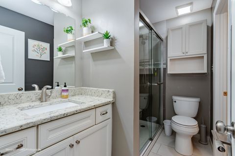 Tiny photo for 1701 Lakecliffe Drive #D, Wheaton, IL 60189 (MLS # 12497944)