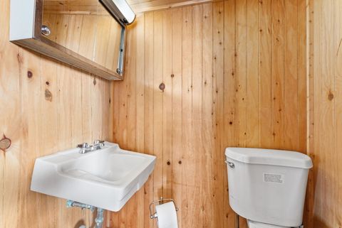 Tiny photo for 1135 5th Avenue N, Clinton, IA 52732 (MLS # 12583267)