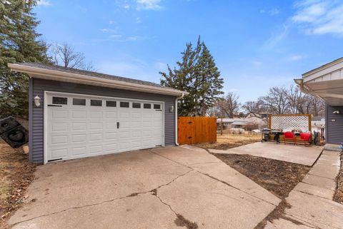 Tiny photo for 1135 5th Avenue N, Clinton, IA 52732 (MLS # 12583267)