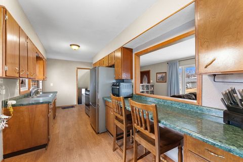 Tiny photo for 1135 5th Avenue N, Clinton, IA 52732 (MLS # 12583267)