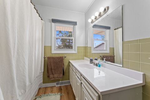 Tiny photo for 1135 5th Avenue N, Clinton, IA 52732 (MLS # 12583267)