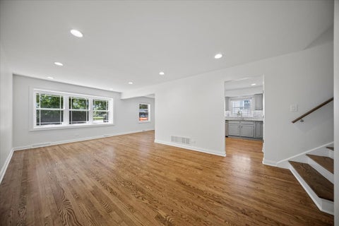 Tiny photo for 232 E 55th Street, Westmont, IL 60559 (MLS # 12751761)
