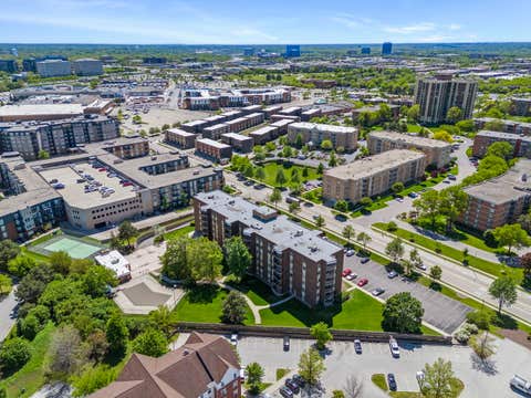 Tiny photo for 2201 S Grace Street #603, Lombard, IL 60148 (MLS # 12650448)