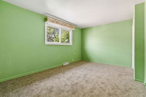 Tiny photo for 933 W North Avenue #A, Villa Park, IL 60181 (MLS # 12480972)