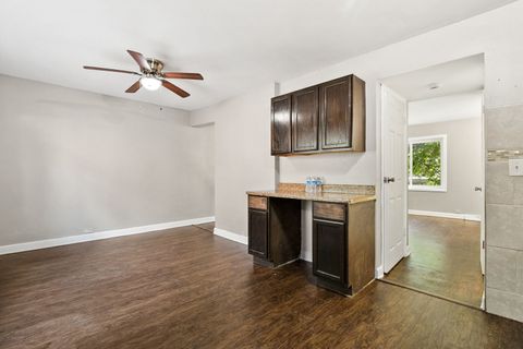 Tiny photo for 933 W North Avenue #A, Villa Park, IL 60181 (MLS # 12480972)