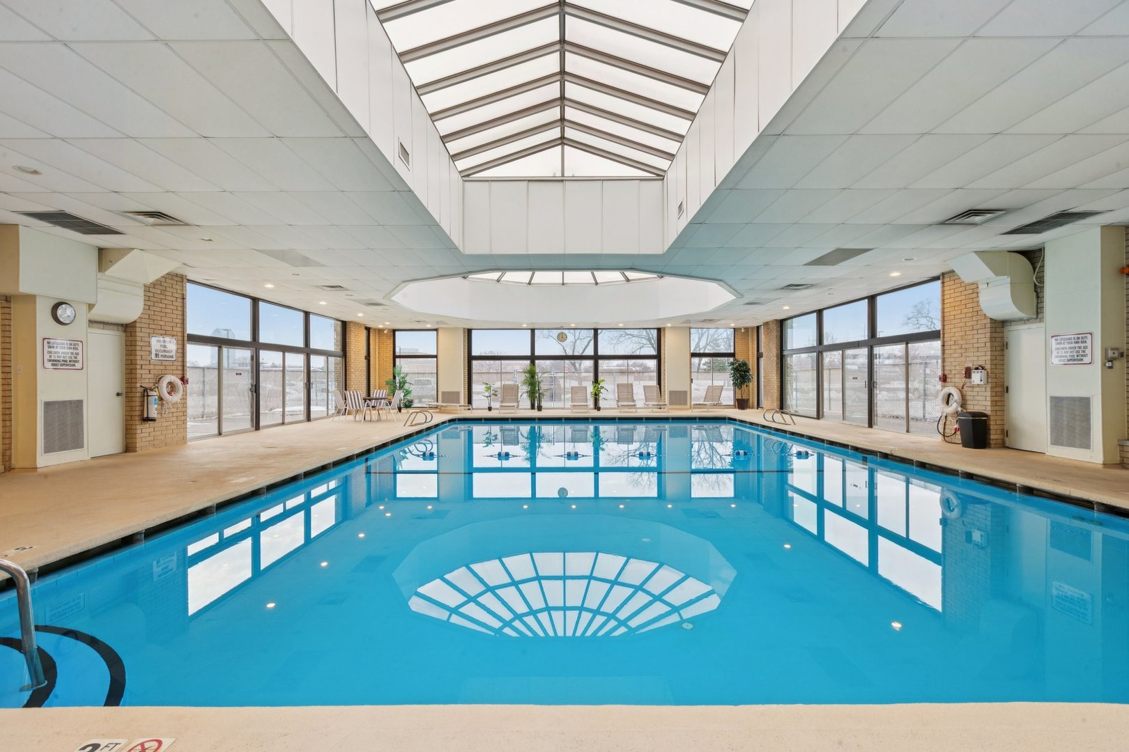 100 W Butterfield Road 403N