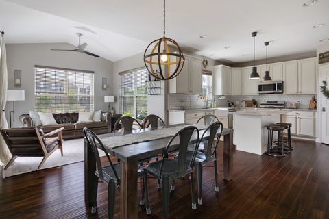 Tiny photo for 13340 Bond Circle, Lemont, IL 60439 (MLS # 12680777)