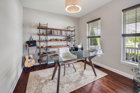 Tiny photo for 13340 Bond Circle, Lemont, IL 60439 (MLS # 12680777)