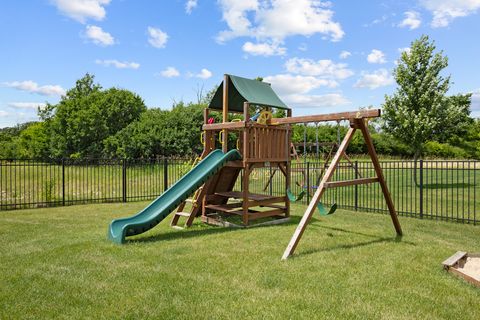 Tiny photo for 13340 Bond Circle, Lemont, IL 60439 (MLS # 12680777)