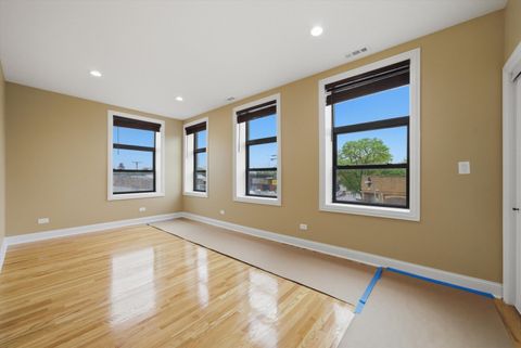 Tiny photo for 2600 W 25th Street, Chicago, IL 60608 (MLS # 12695214)