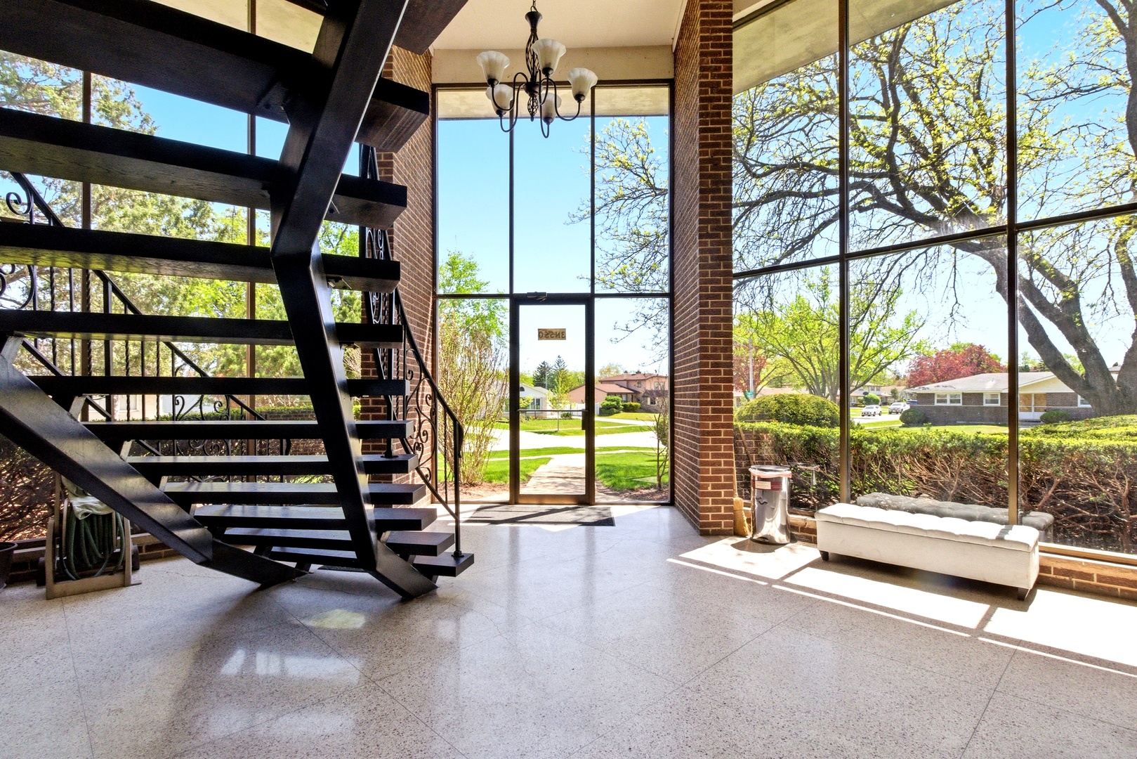 3N550 Crown Road 1