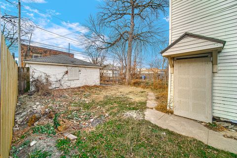 Tiny photo for 11560 S La Salle Street, Chicago, IL 60628 (MLS # 12573292)