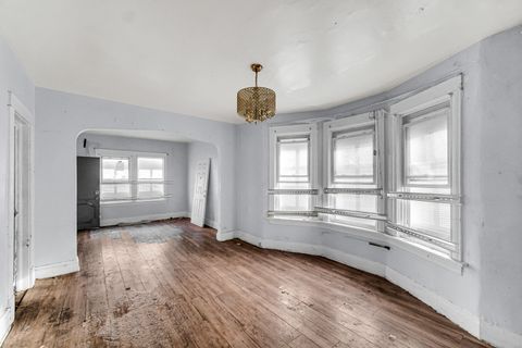 Tiny photo for 11560 S La Salle Street, Chicago, IL 60628 (MLS # 12573292)