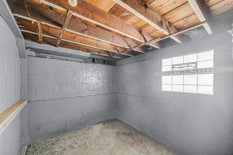 Tiny photo for 11560 S La Salle Street, Chicago, IL 60628 (MLS # 12573292)