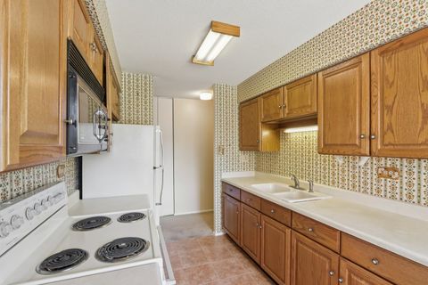 Tiny photo for 35 S Baybrook Drive #114, Palatine, IL 60074 (MLS # 12509844)