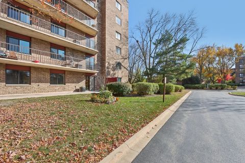 Tiny photo for 35 S Baybrook Drive #114, Palatine, IL 60074 (MLS # 12509844)