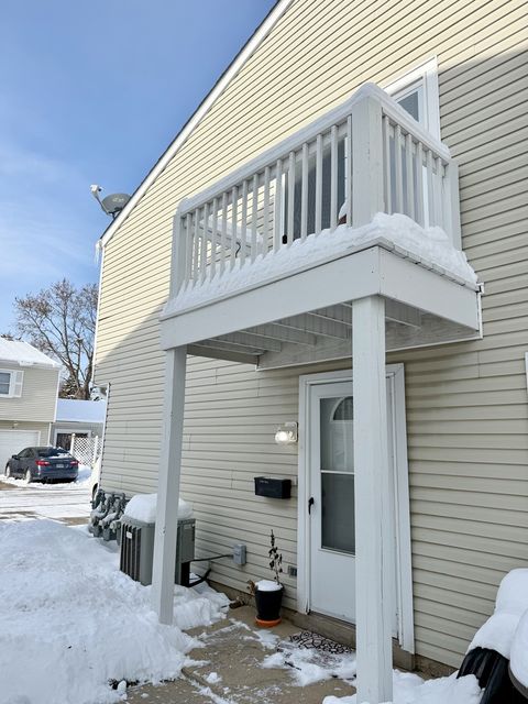 Tiny photo for 179 Rita Court #D, Bartlett, IL 60103 (MLS # 12524828)