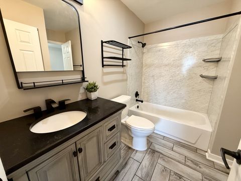 Tiny photo for 179 Rita Court #D, Bartlett, IL 60103 (MLS # 12524828)